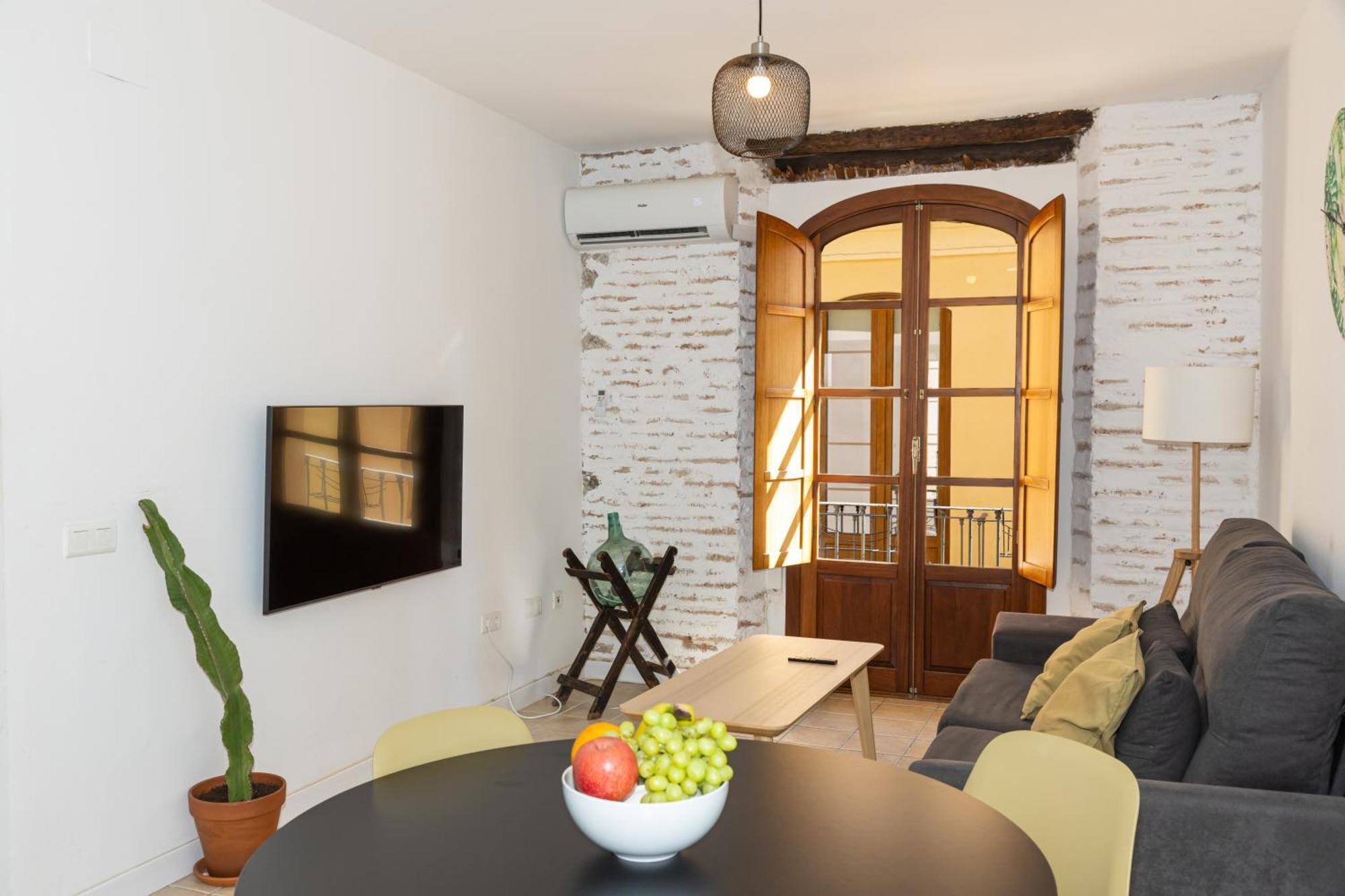 Picasso'S Neighbor Apartment Malaga Exterior photo